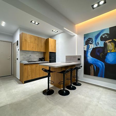 Bluekaravan Suite Thessaloniki Exterior photo