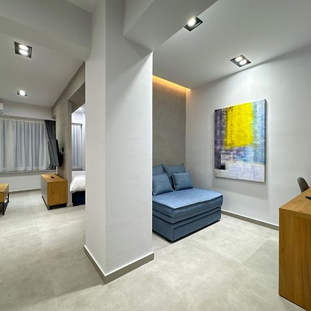 Bluekaravan Suite Thessaloniki Exterior photo