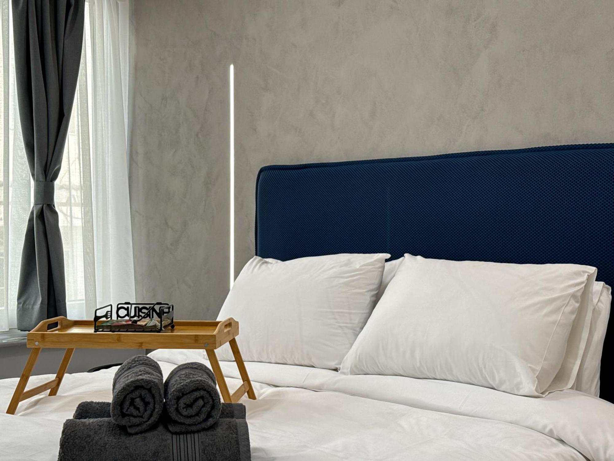 Bluekaravan Suite Thessaloniki Exterior photo