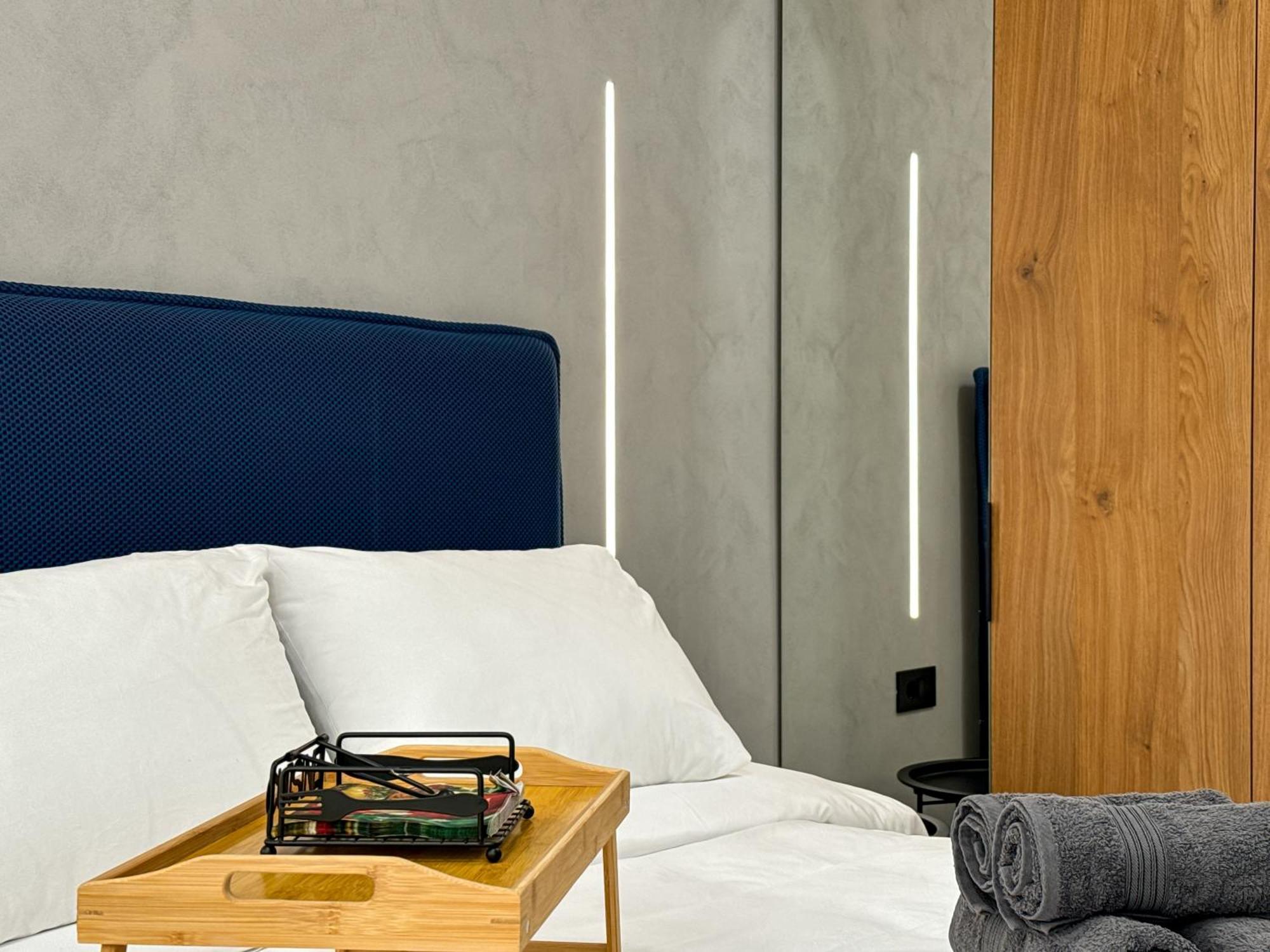 Bluekaravan Suite Thessaloniki Exterior photo